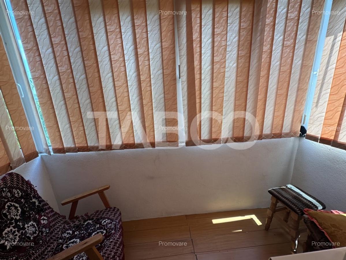 Apartament 2 camere etaj 3 complet mobilat si utilat Zona Plopului - 12