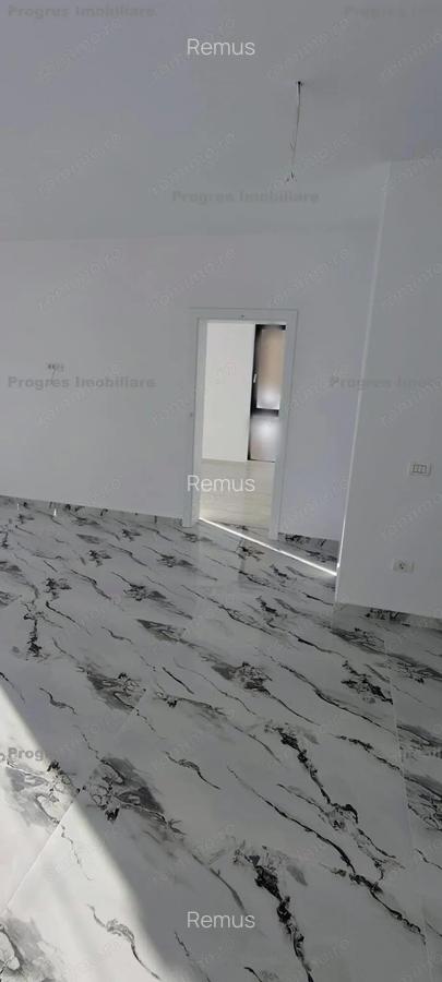 Apartament 2 camere - loc de parcare - 90.000 euro - 5