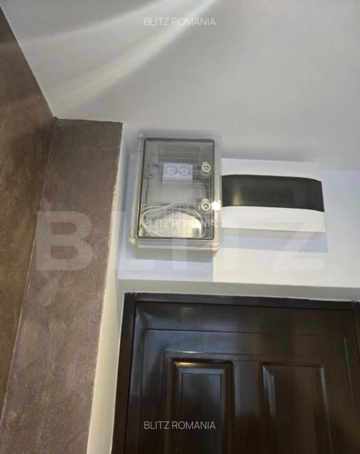 Apartament de vanzare, cu 2 camere, semidecomandat, 29 mp, z - 14