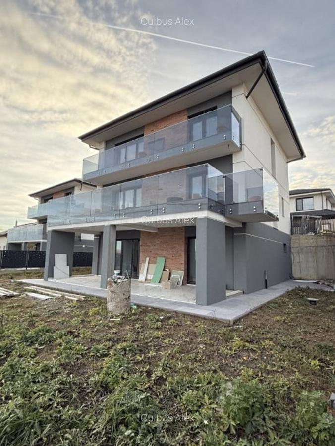 Casa individuala premium de vanzare cu view deosebit in Dezmir 207mp si t. 470mp - 4