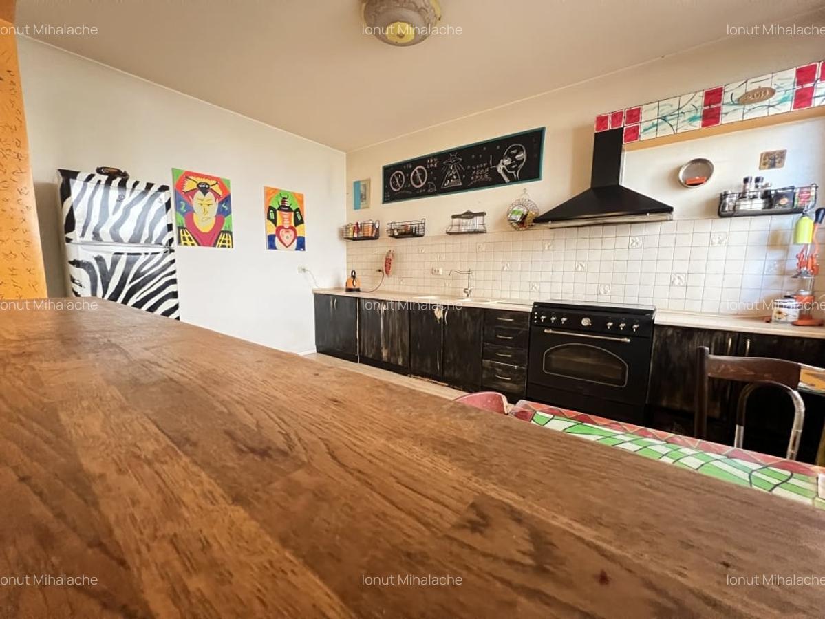 Vila 5 camere | Cartierul Latin | Prelungirea Ghencea | Ghioceilor - 1