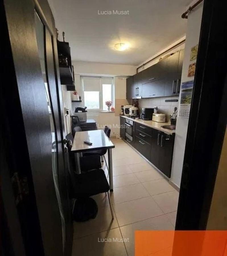 Apartament 2 camere | Zona Casa de Cultura | Decomandat | 48 mp | Etaj 7/10 | - 1