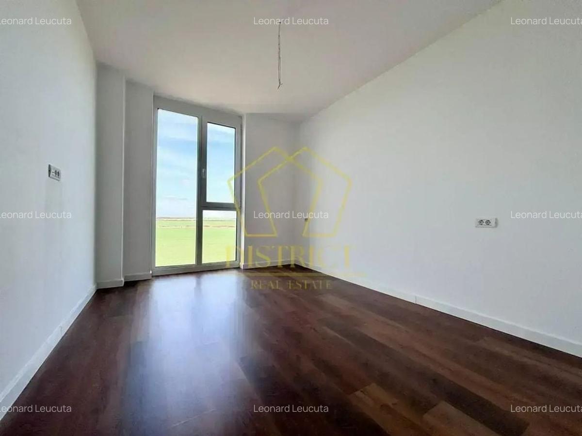 Apartament cu 2 camere decomandat în Torontalului - 3