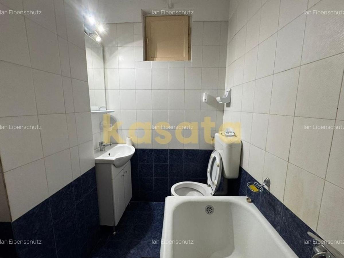 Oportunitate Investiție -2 camere Armenească – Etaj 5/6 + CAMERĂ ANEXĂ - 8