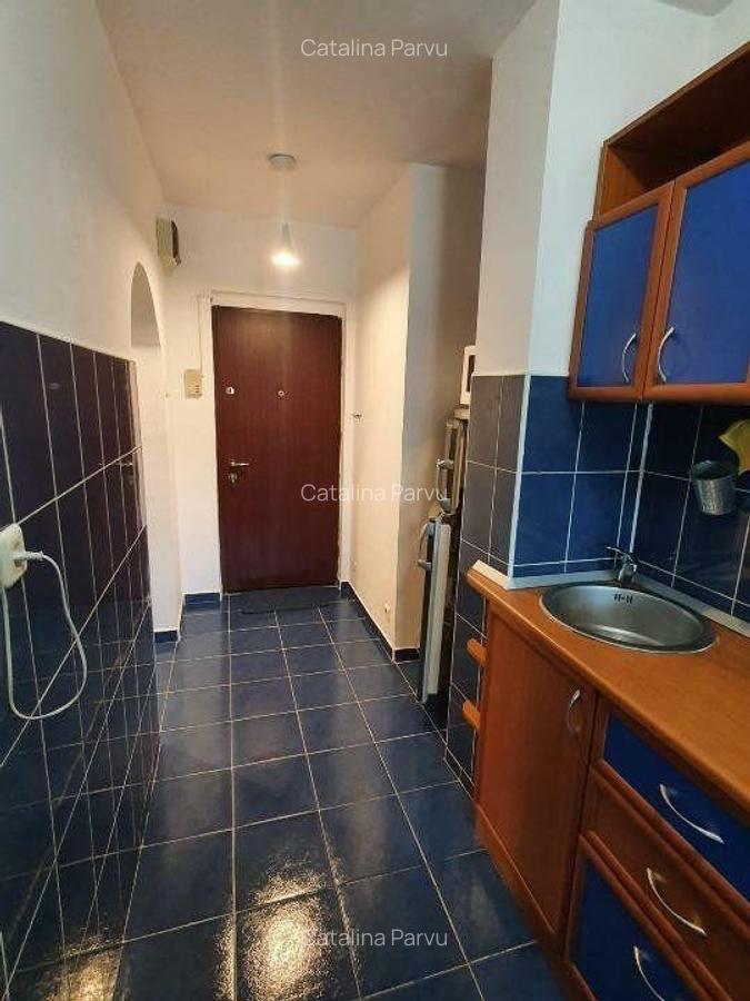 Garsonieră decomandată, mobilată în Tineretului - 4