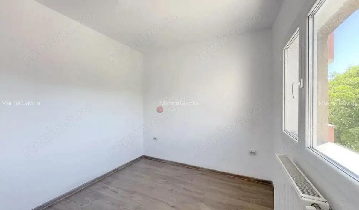 Apartament partial mobilat - 11