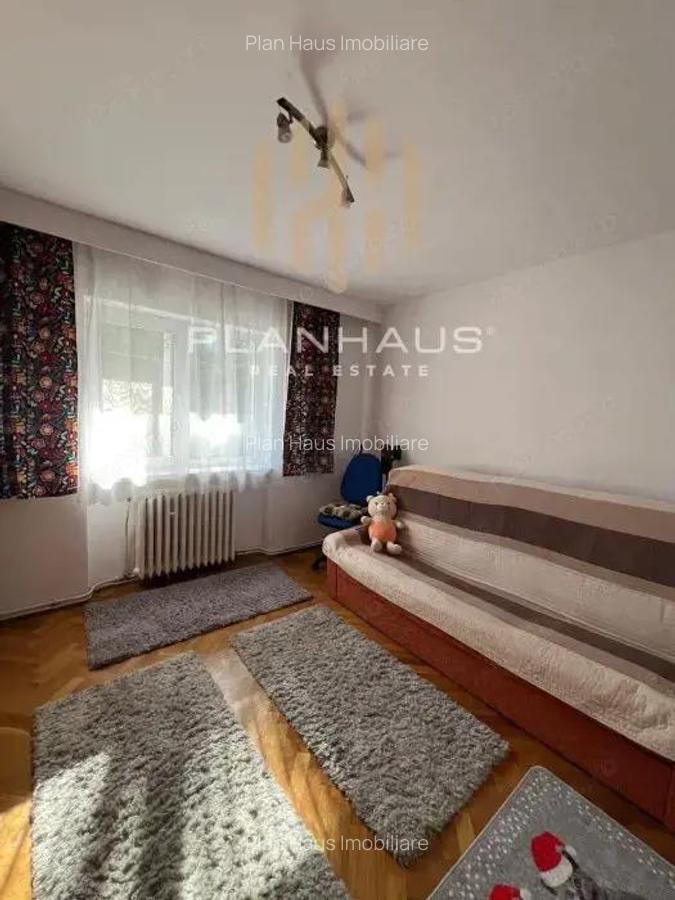 Apartament 3 camere ,ultracentral Biblioteca Judeteana,etaj 1 , garaj sub bloc inclus - 13