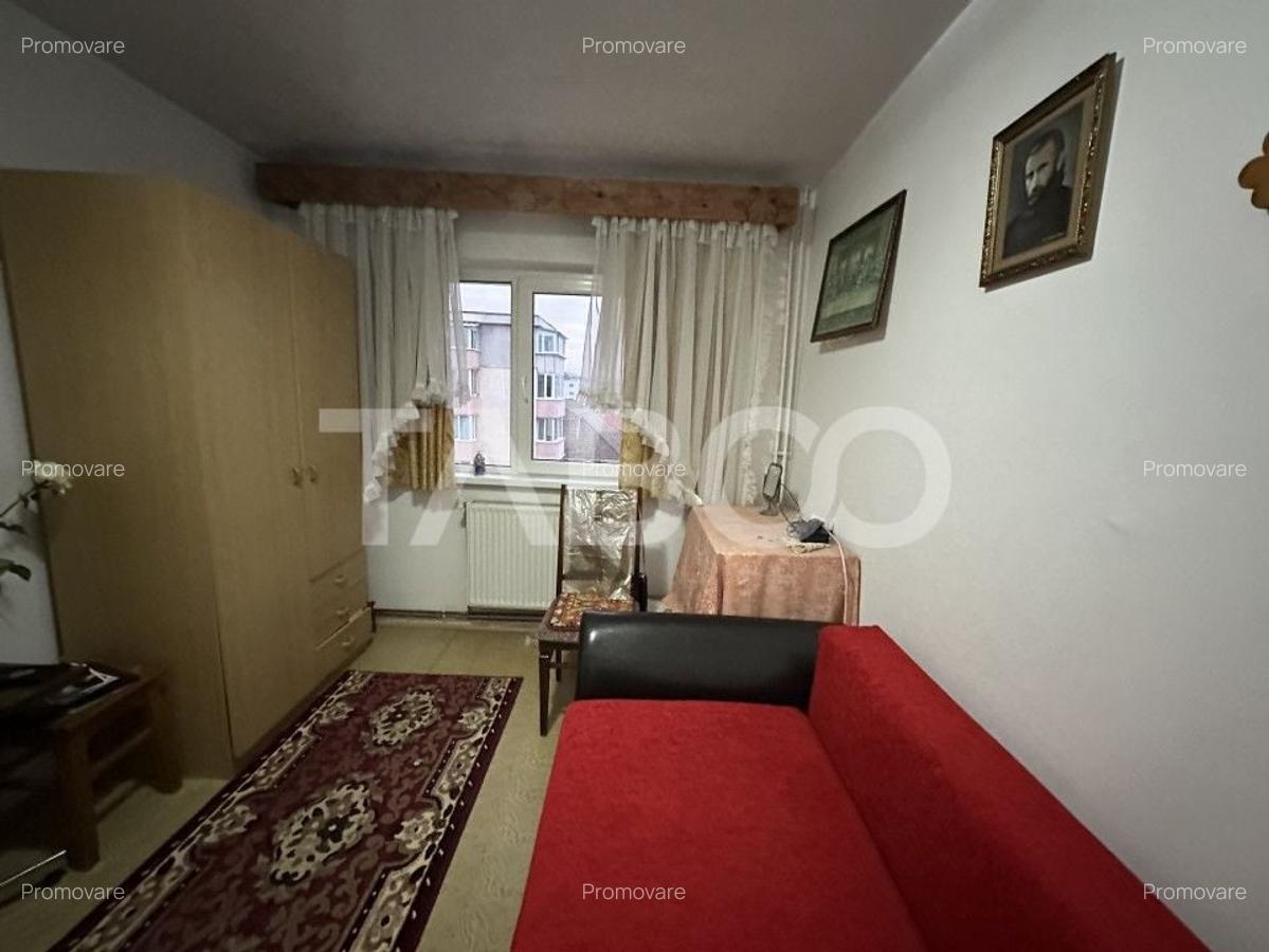 Apartament 2 camere + 2 balcoane zona Castanului 48 mp + 8 mp balcoane - 3