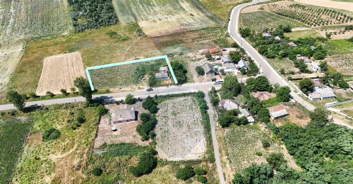 Casa batraneasca cu teren intravilan in apropiere de de... - 4