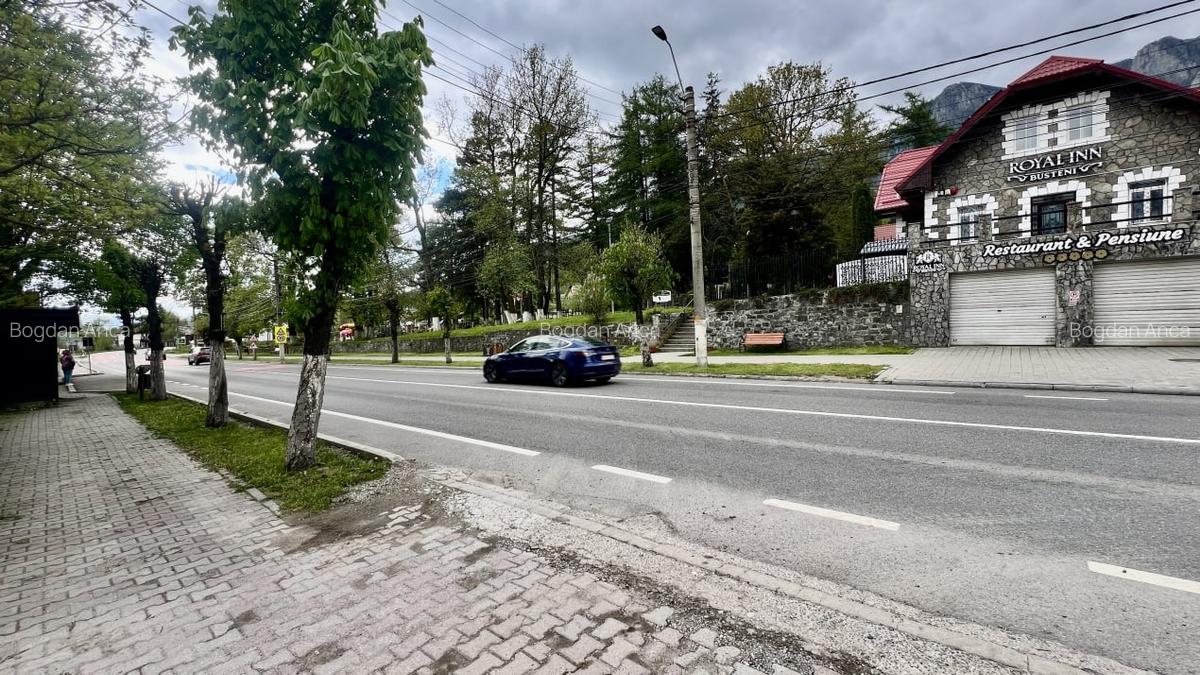 Teren + Cladire - Fostul Padoc al Casei Regale a Romaniei din Statiunea Busteni - 5