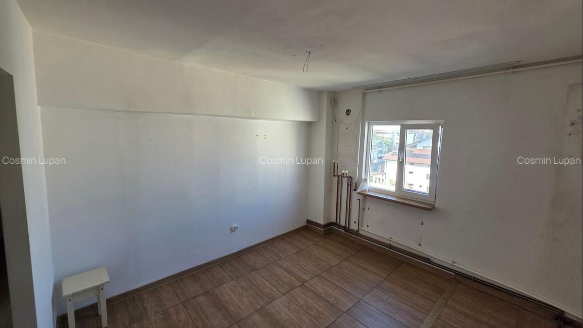 Apartament 3 camere, Independentei - 3