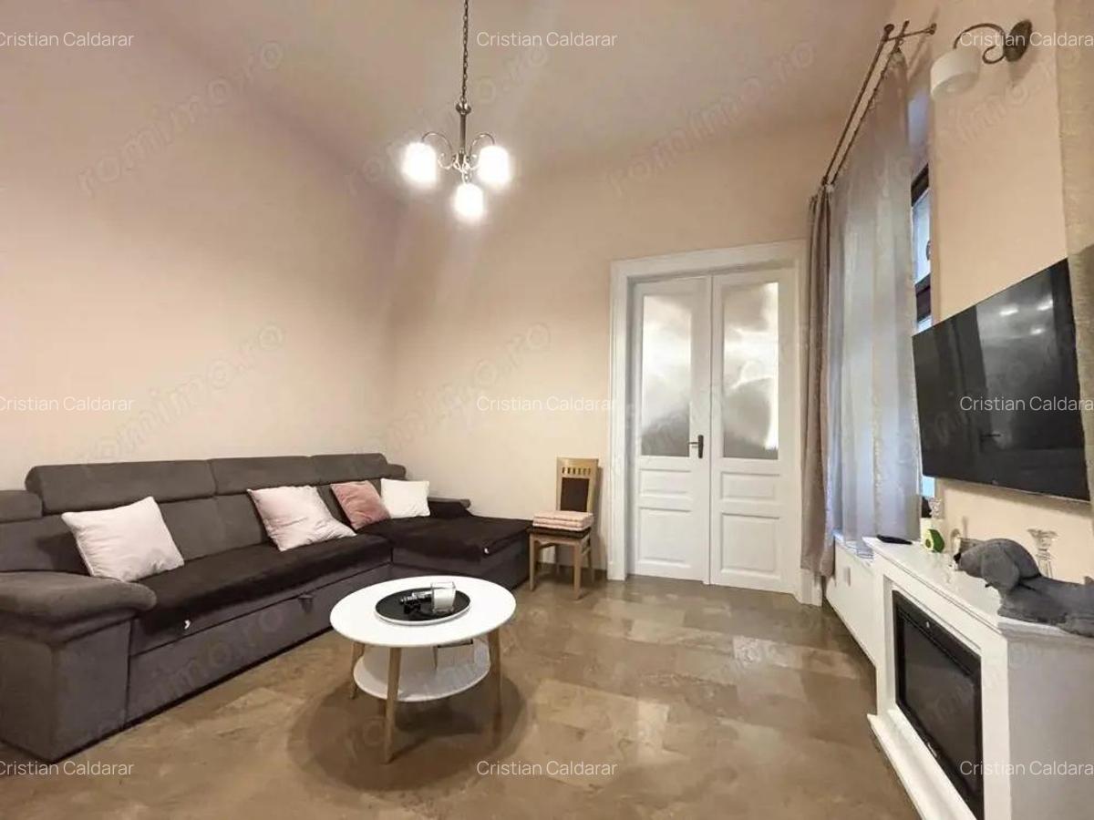 Apartament ultracentral complet renovat 100 m de Piata Unirii, Oradea - 4