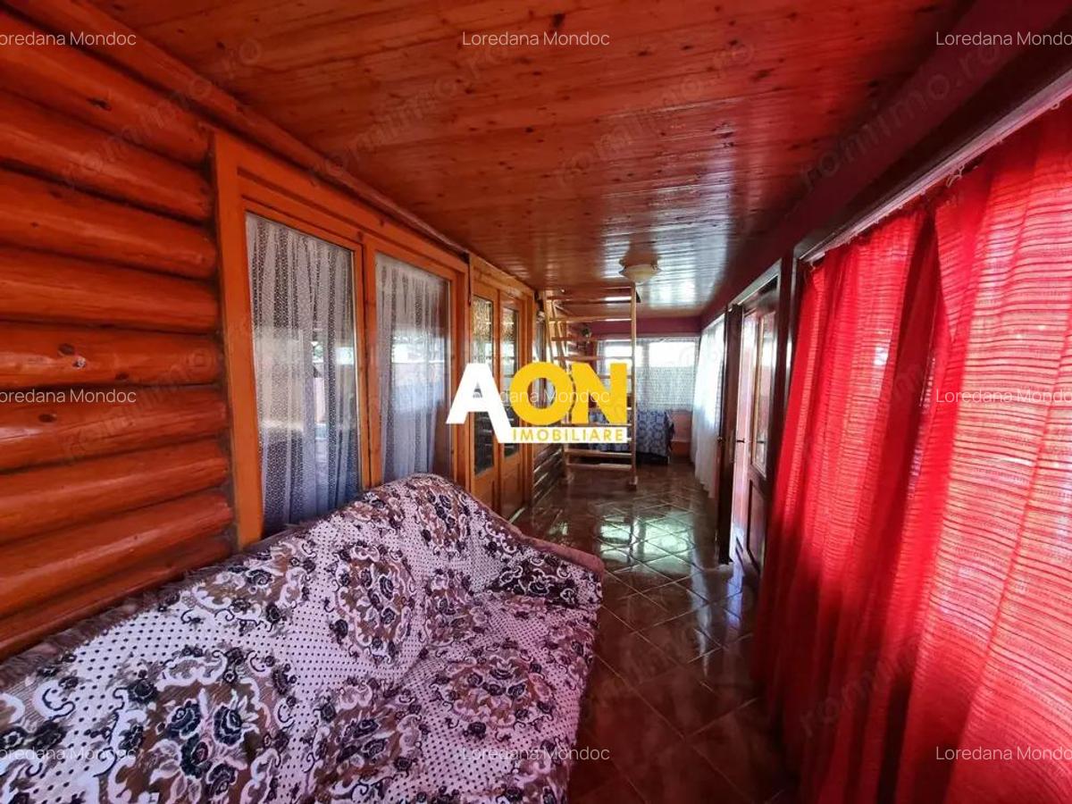 De vanzare casa P+M in stil rustic, 312 mp teren, Barabant - 3