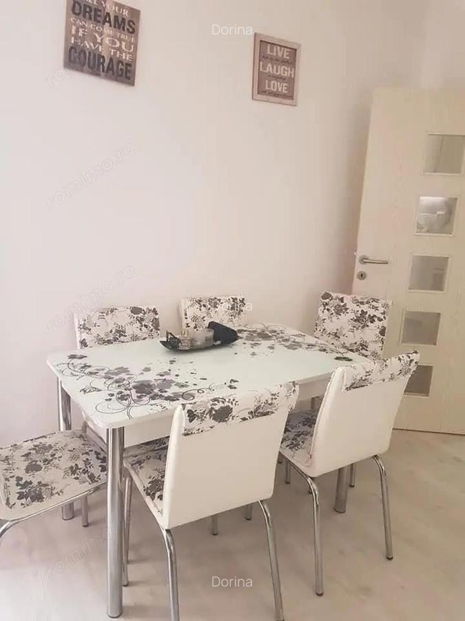Vanzare apartament de doua camere zona Ion Mihalache - 2