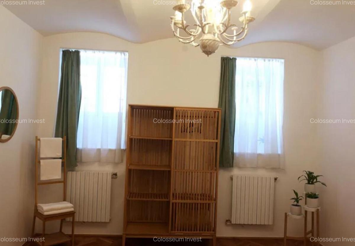 Apartament 2 camere, decomandat - zona Centru Istoric - 1