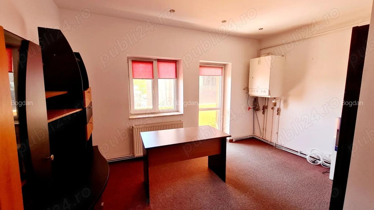 PROPRIETAR - apartament pretabil birouri,140 mp, etajul 1 in vila zona Bd. Mamaia - Universitate - 2
