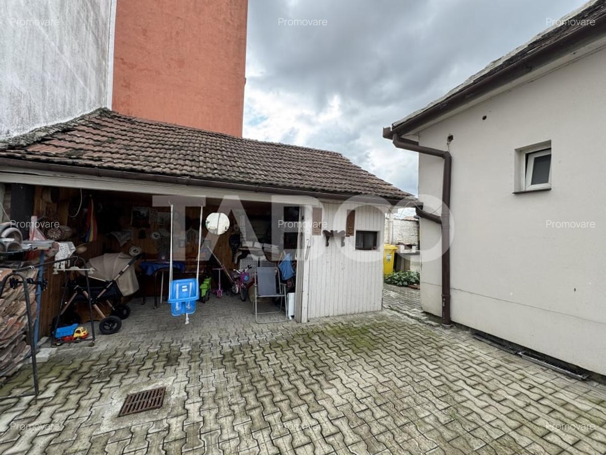 Casa singur in curte cu 4 camere pivnita teren 234 mp Terezian Sibiu - 10