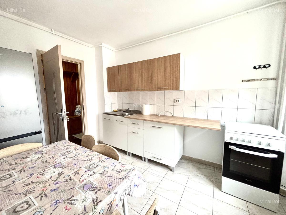 Apartament 3 Camere Calea Calarasi 80 mp - 12