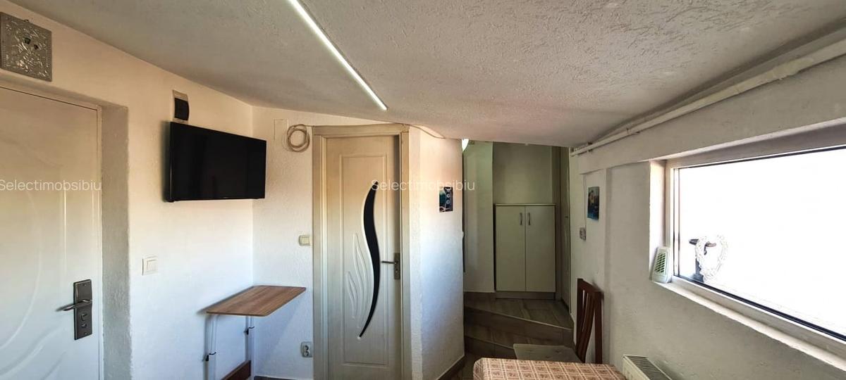 Apartament 2 camere \ mansarda \ Zona - Piata Cluj - Sibiu - 1