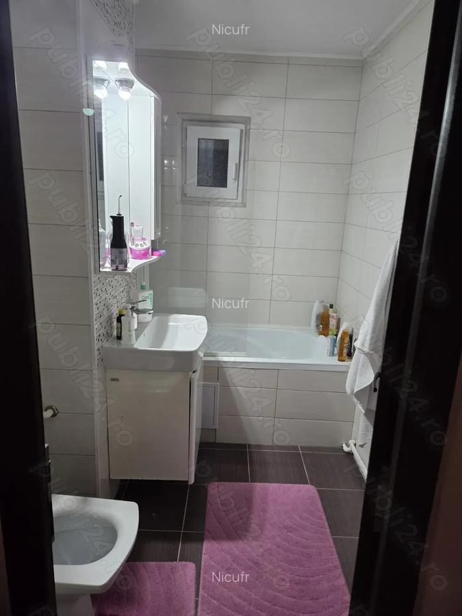 Vand apartament 3 camere, et 1 Unirii Sud - 4
