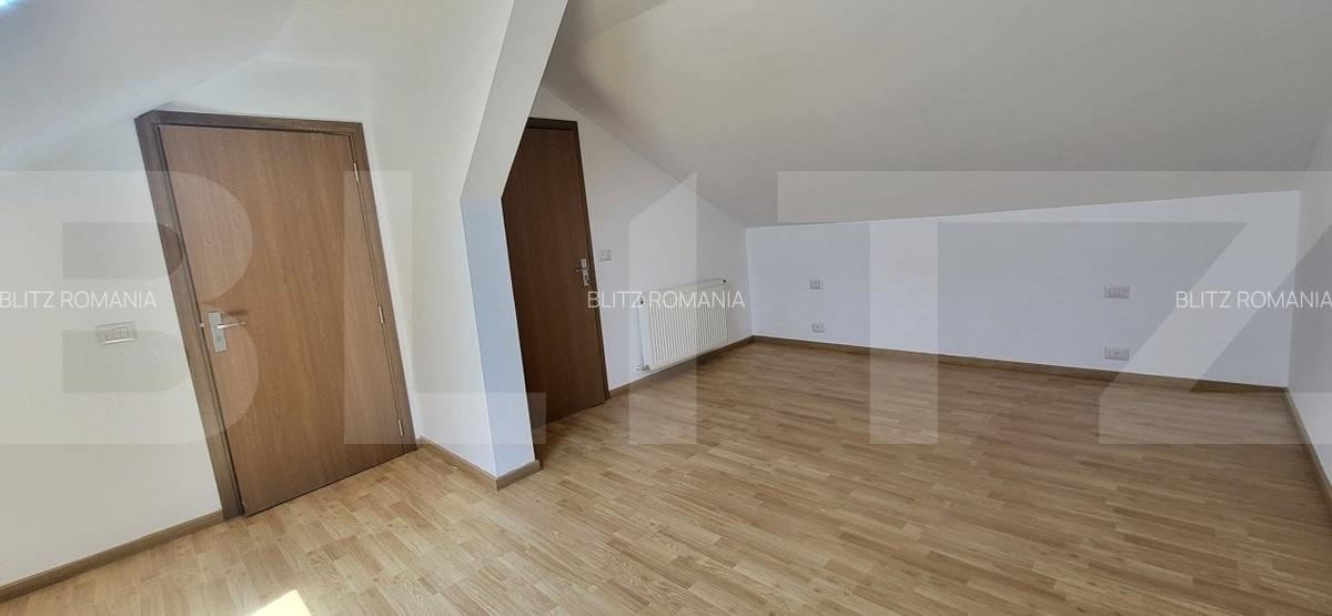 De vanzare apartament cu 3 camere foarte spatios! - 16