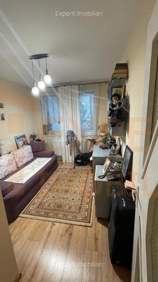 Apartament 4 camere - zona Far Constanta - 4