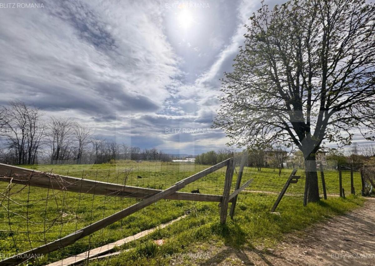 Teren intravilan de vanzare, 500mp, zona Galata - 1