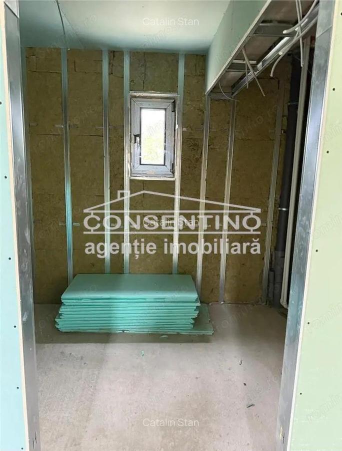 Se vinde imobil la 15 km de oras , in sat Bentu - 6