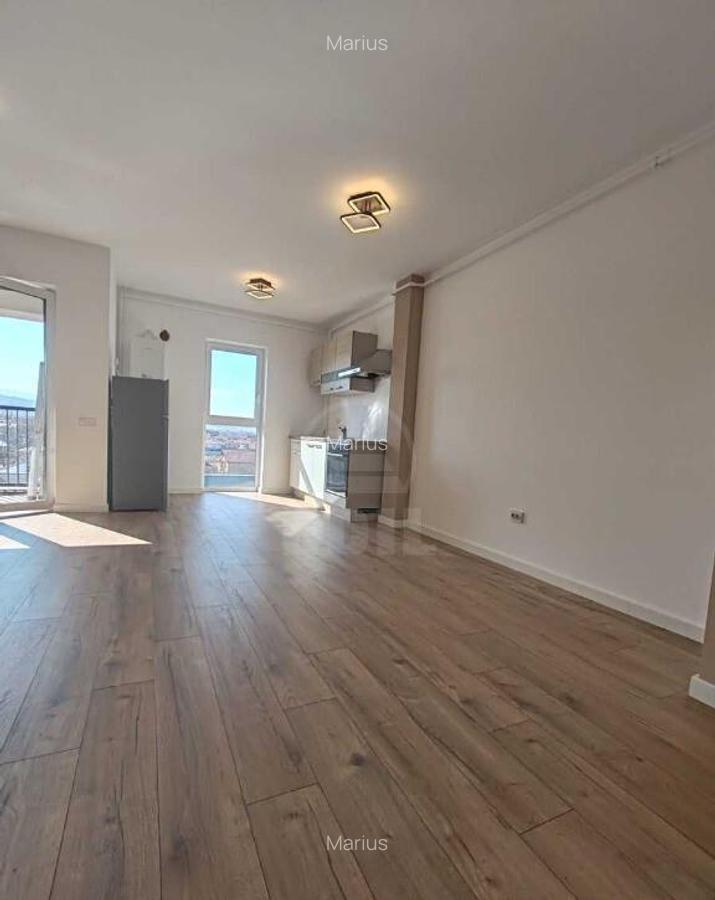 Apartament cu 2 camere, zona Vivo - 2