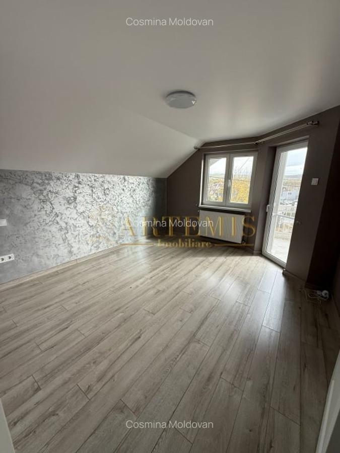 Casa individuala, decomandata,  4 camere, 250 mp., teren 1600 mp., zona Centura - 9