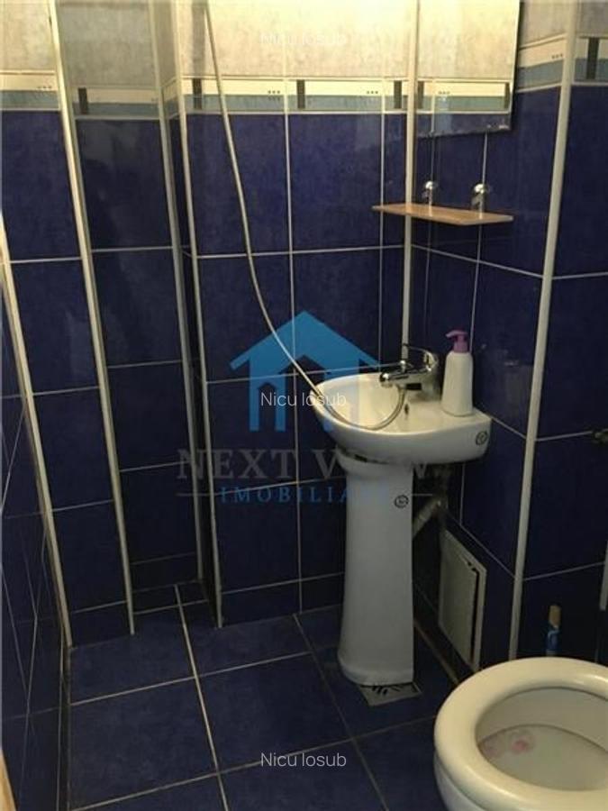 Garsoniera, Gruia - 2