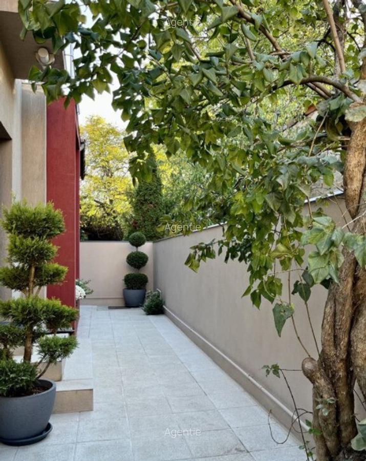 Casa P+1+Curte Imens LUX Toutul Nou Zona Ultracentrala - 10
