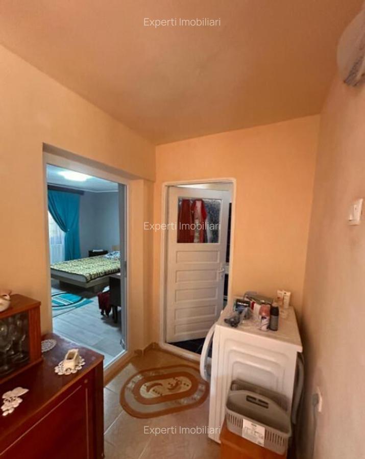 Casa in centrul Cobadinului - 13