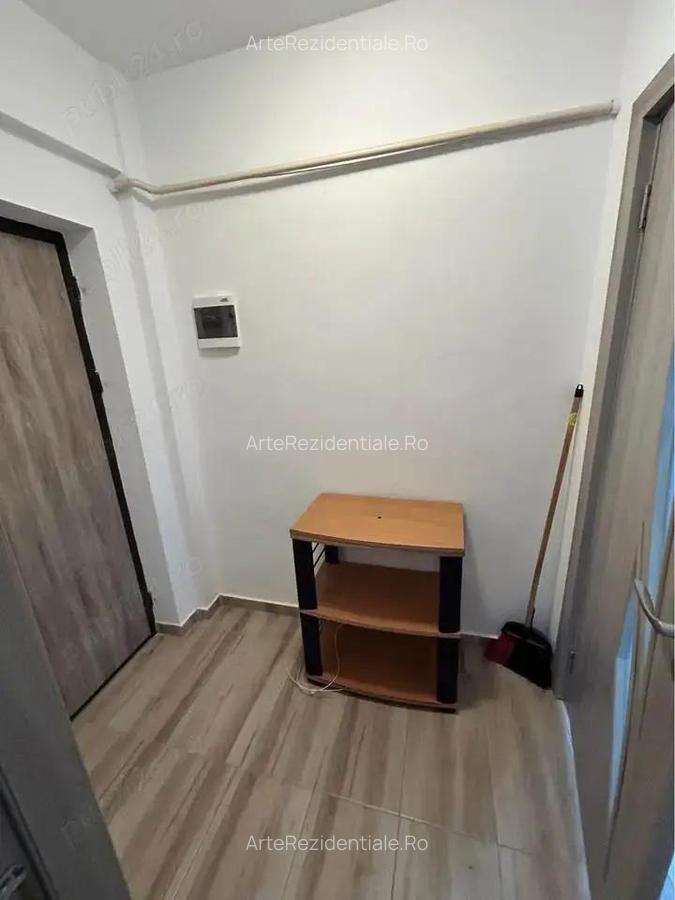 Apartament 1 camera de inchiriat Bloc nou, zona Bucium (in spate la Lidl) 300 - 8