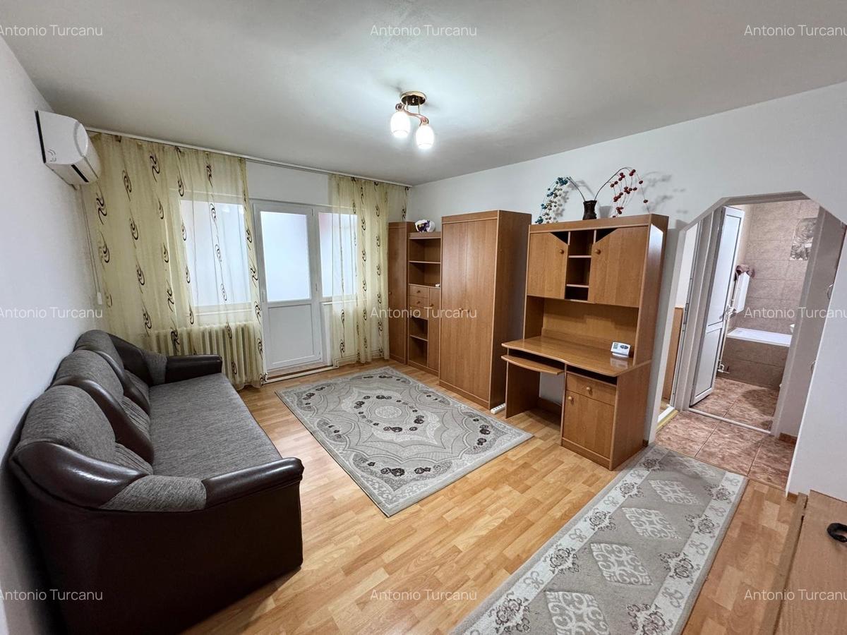 Mircea cel Batran - Apartament 2 camere, et. 3, mobilat/utilat complet - 1