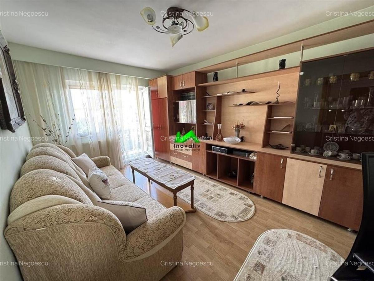 Apartament de vanzare 3 camere pivnita Sibiu Cal Poplacii - 5