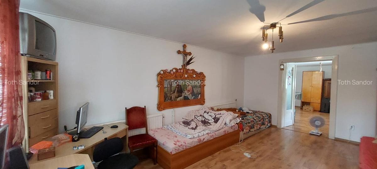 De vanzare casa singur in curte , zona Libertatii - 5