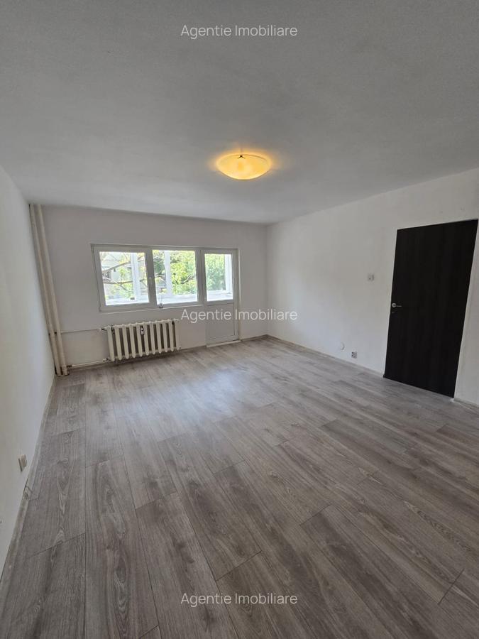 Garsoniera, pt Investitie Sau Locuit, Metrou Lujerului, Virtutii, Orsova, - 2
