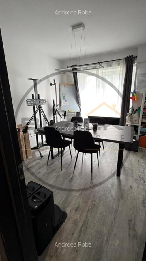 Apartament  3 camere , imobil nou , Zona Residentiala , Central - 2