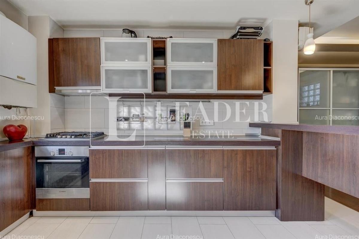 Vila Cuplata de vanzare | Sisesti | P+1+M | 2006 | Panouri solare - 10