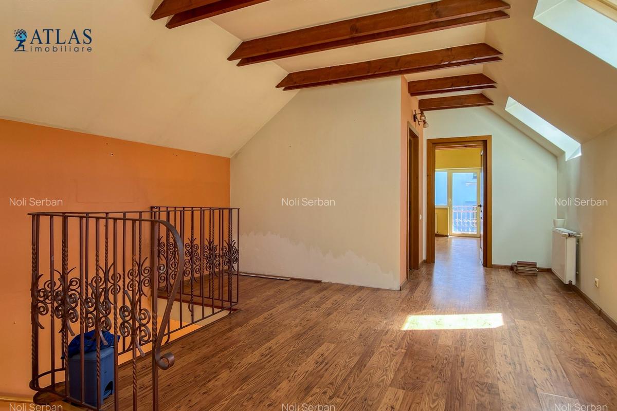 Casa 4 camere, ultracentral, 400 mp curte si grădină, 160 mp utili, P+E - 23