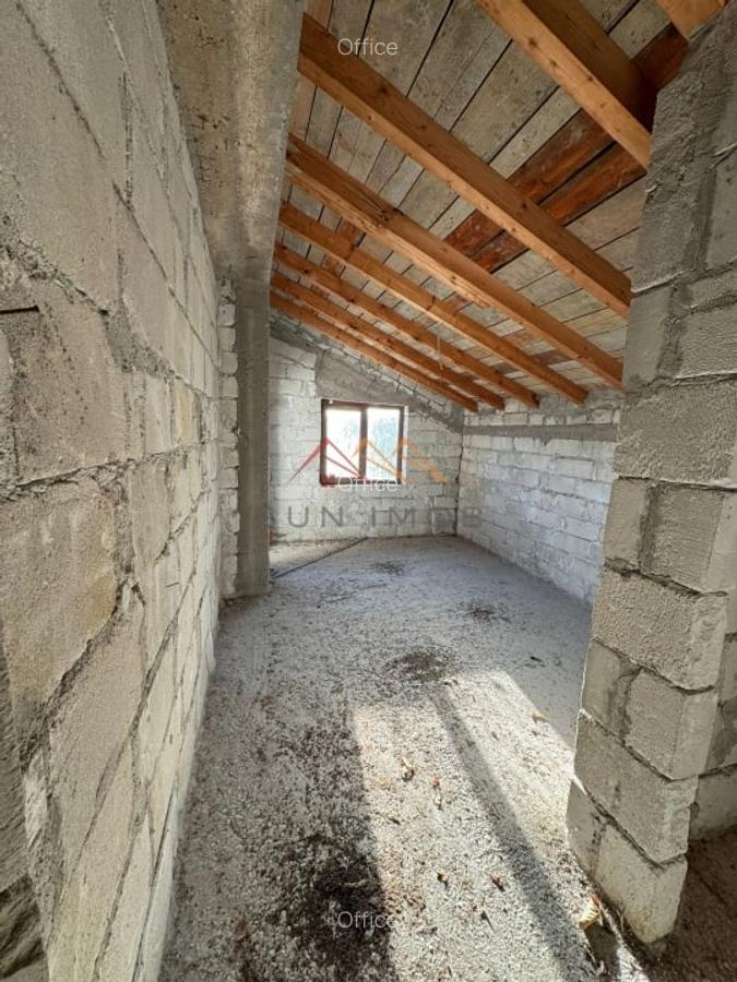 Vila S+P+E, priveliste deosebita, 6 camere, garaj, terasa, Cornu, PH - 15