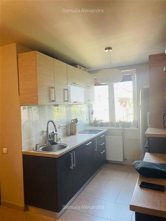 Apartament cu 3 camere decomandat în Decebal - 3