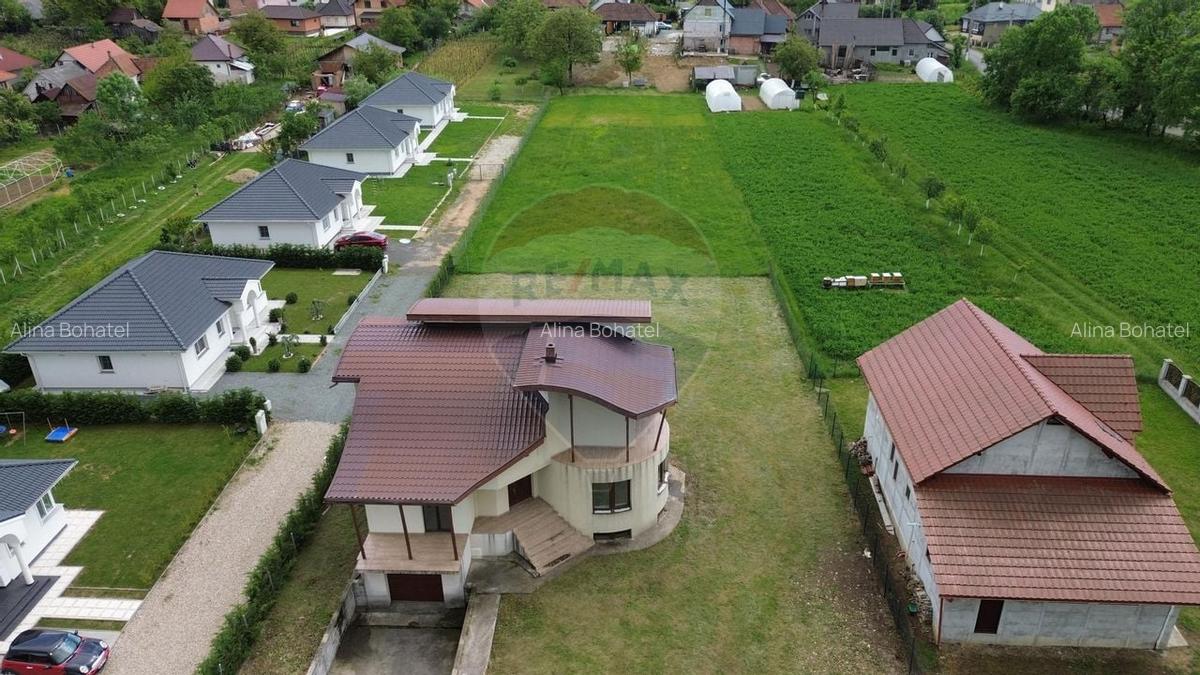 OFERTA!!Vila deosebita de vanzare in Sasar cu teren 1200 mp! - 3
