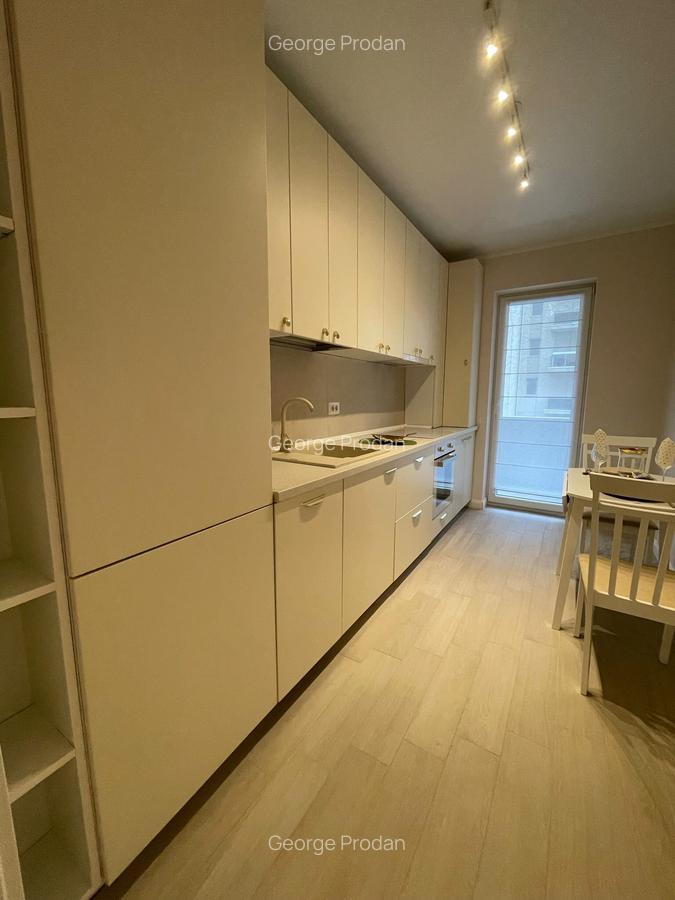Apartament cu 2 camere semidecomandat în Apărătorii Patriei - 5