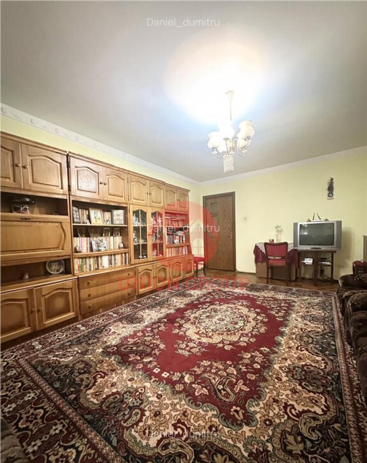 Casa din Caramida S P 1E, 10 camere, Faleza Nord - 2