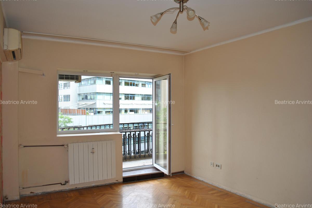 Oportunitate rară pentru investitori – apartament spațios pe Bulevardul Unirii - 6