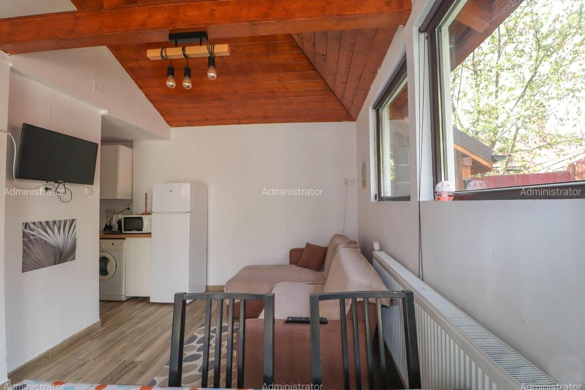 Casa De Vânzare În Busteni, Cartier Valea Alba, Cu Priveliște Deosebită Spre Mun - 3