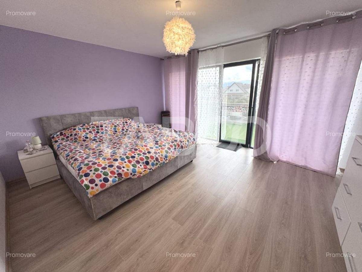 Casa superba de vanzare cu 5 camere 2 bai carport teren 297 mp Sibiu - 4