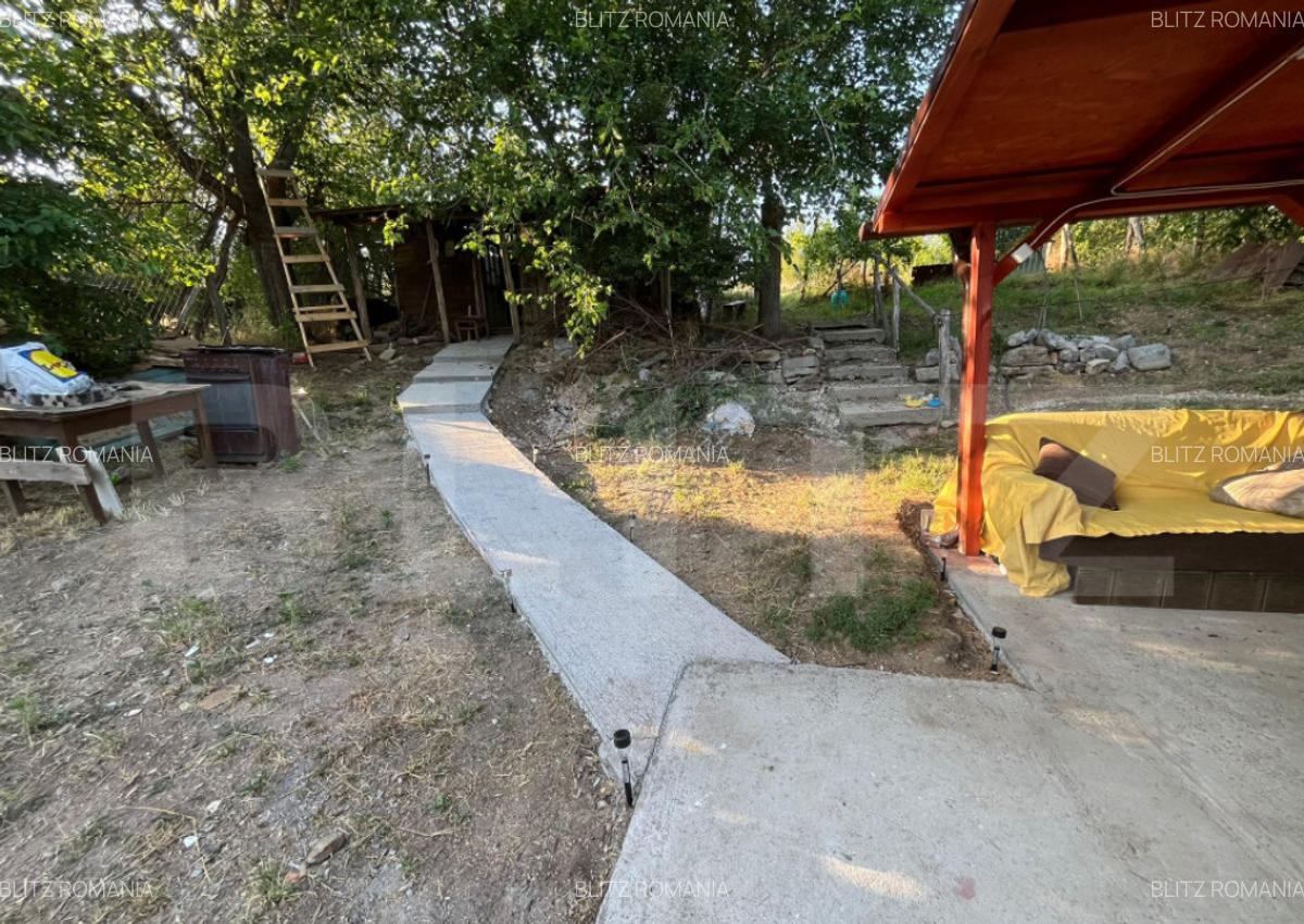 Casa renovata Varvoru de Sus, 30 mpu, 1000 mp curte. - 15